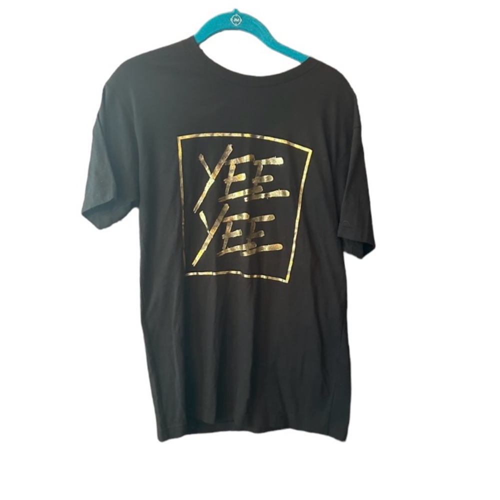Yee-Yee Apparel Granger Smith Men’s‎ Crew Neck T-shirt Size Medium Black & Gold